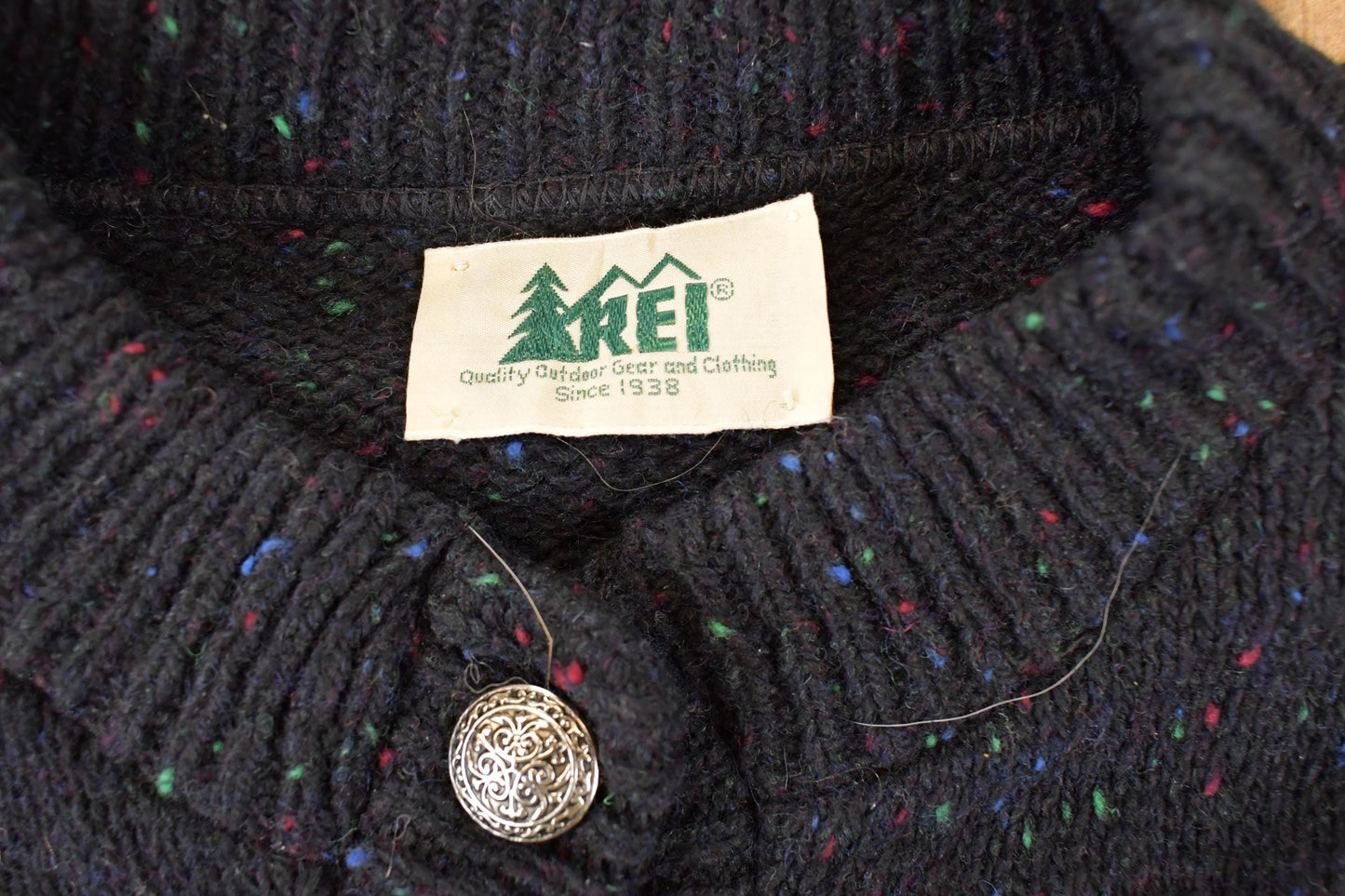 Vintage 1990s Rei Abstract Knit Cardigan Sweater Men's M from propervintagecanada
