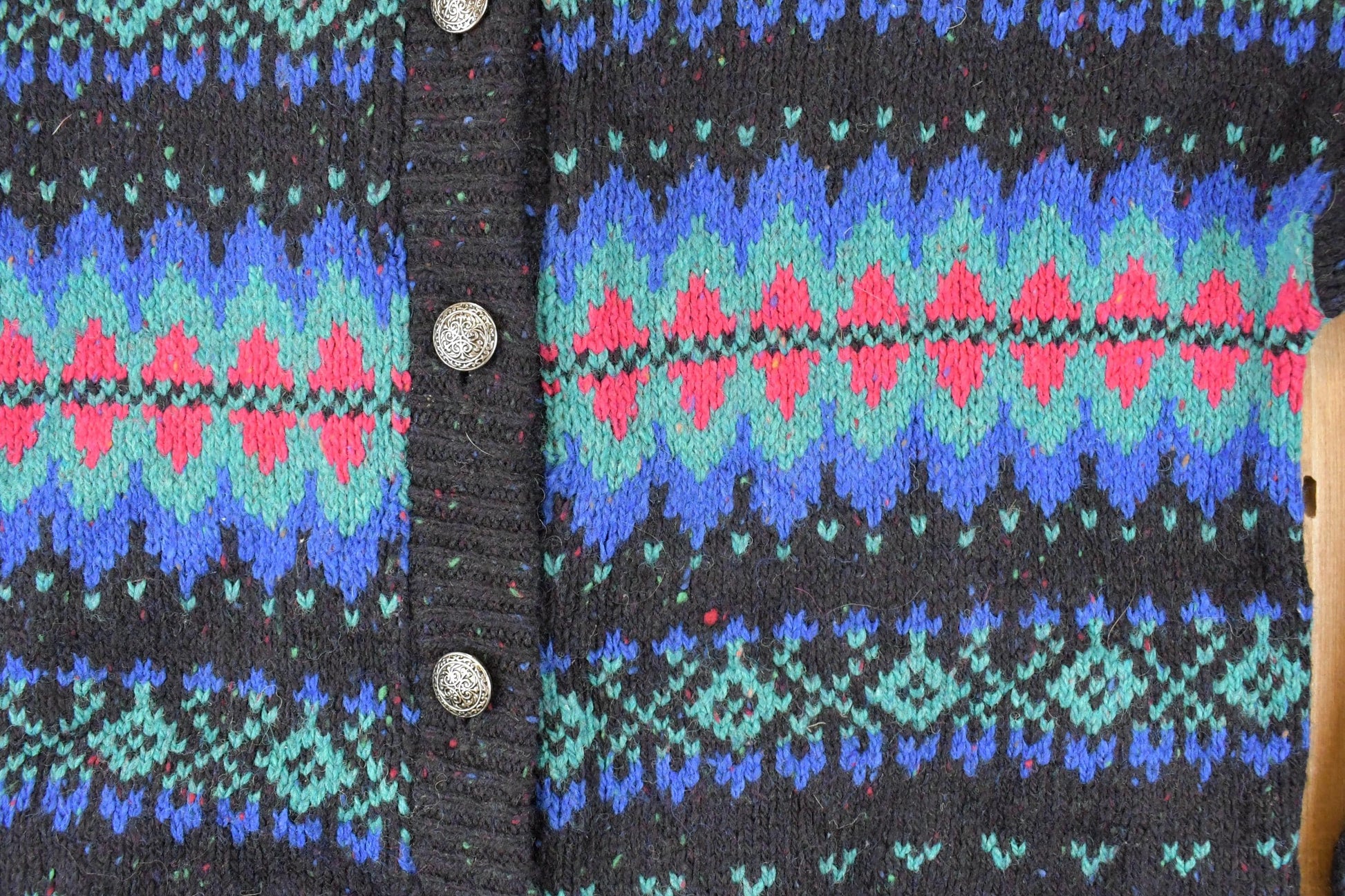 Vintage 1990s Rei Abstract Knit Cardigan Sweater Men's M from propervintagecanada