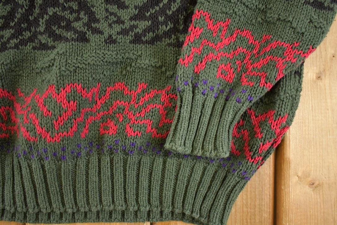 Vintage 1990s Rei Chunky Cable Knit Crewneck Sweater Men's M from propervintagecanada