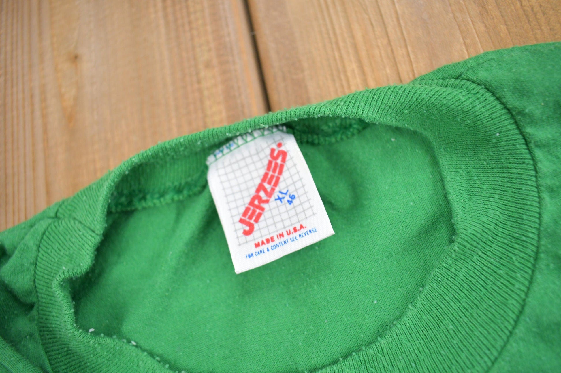 Vintage 1990s Remington Country Graphic T Shirt Men's XL from propervintagecanada