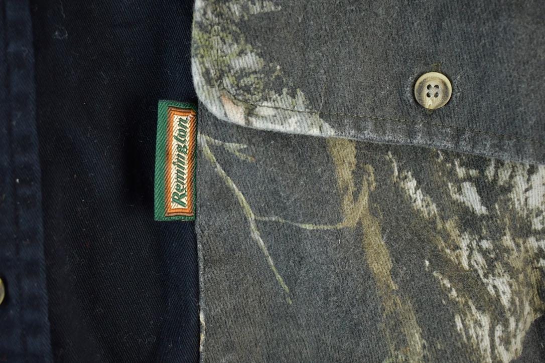 Vintage 1990s Remington Western Camo Style Button Up Mens L from propervintagecanada