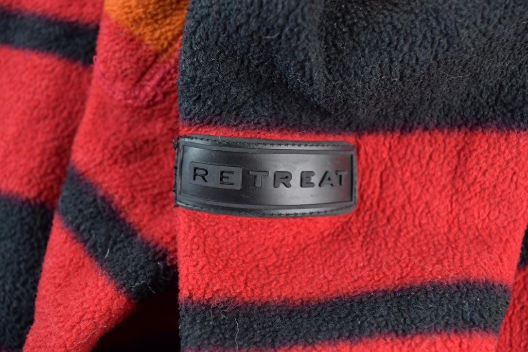Vintage 1990s Retreat Fleece Outdoorsman Sweater Men's Large from propervintagecanada