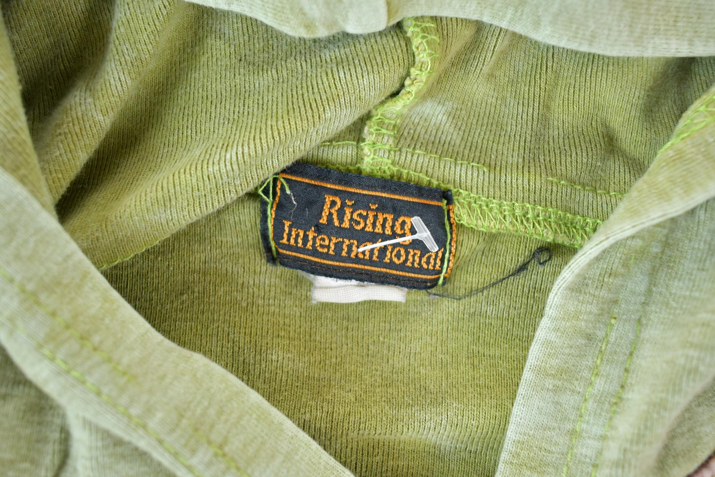 Vintage 1990s Rising International Heavy Cable Knit Patch Full Zip Hoodie Sweatshirt Women's S from propervintagecanada