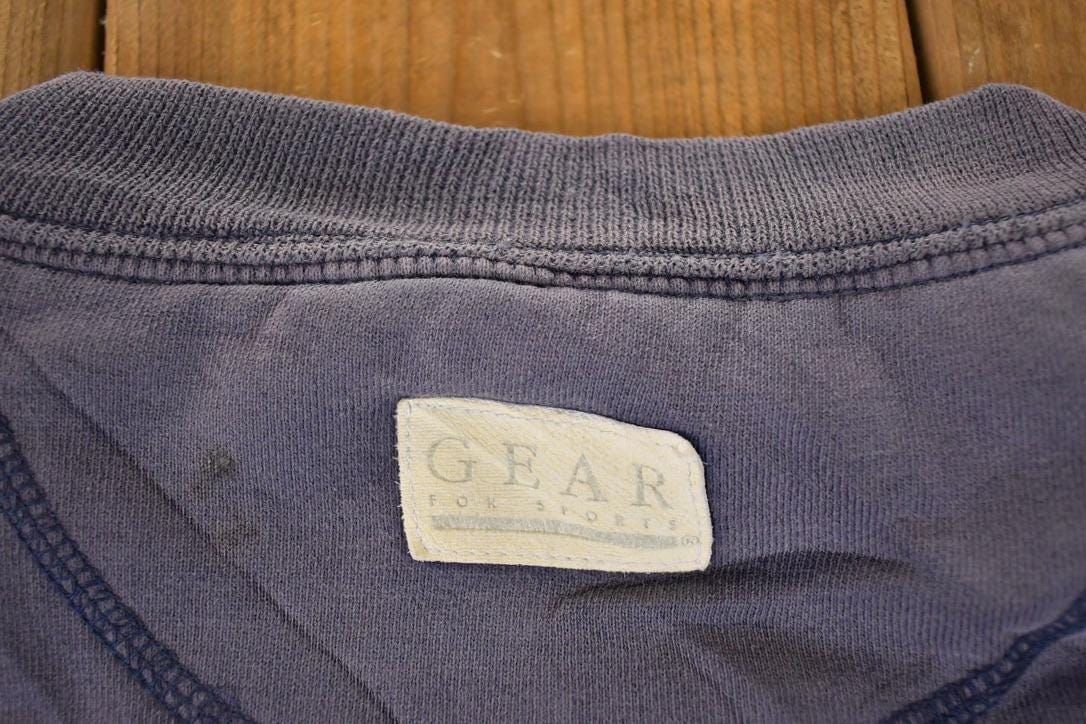 Vintage 1990s Robert Trent Jones Golf Trail Crewneck Sweatshirt Men's XL from propervintagecanada