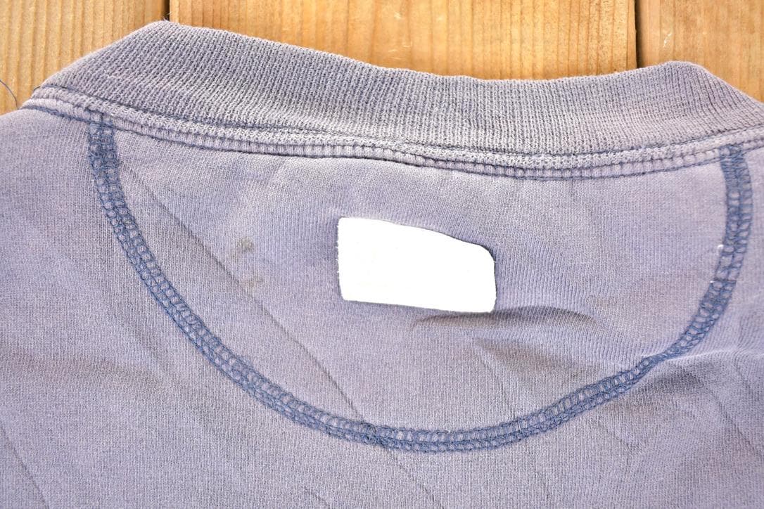 Vintage 1990s Robert Trent Jones Golf Trail Crewneck Sweatshirt Men's XL from propervintagecanada