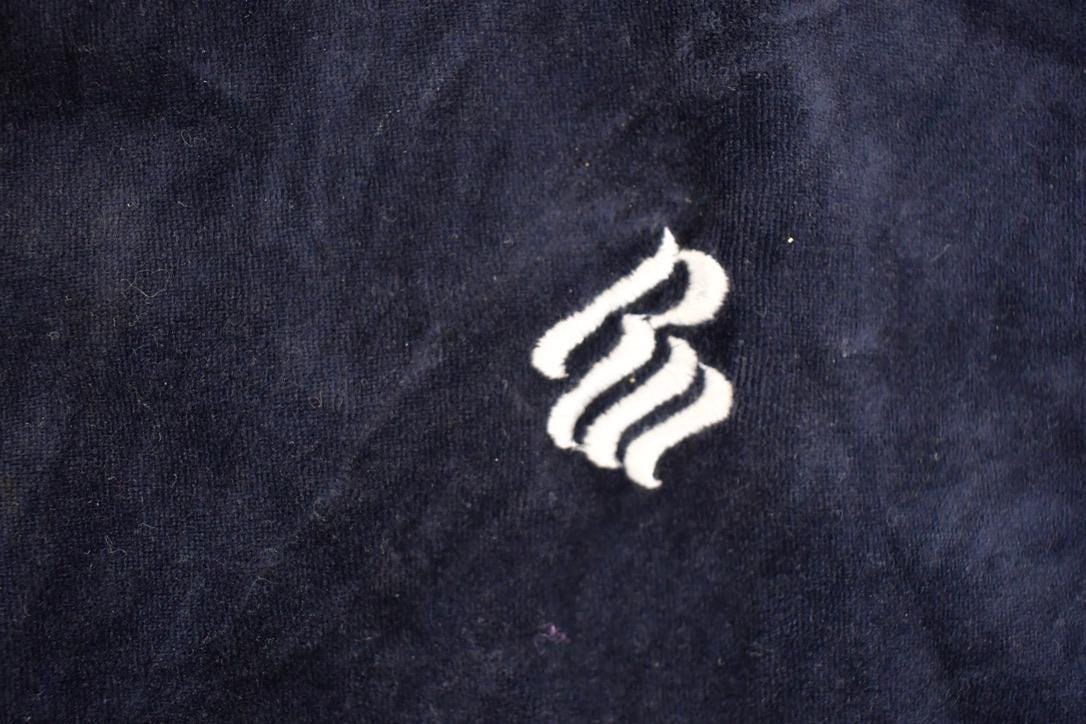 Vintage 1990s Rocawear Embroidered Velour Graphic Full Zip Sweatshirt Mens XXL from propervintagecanada