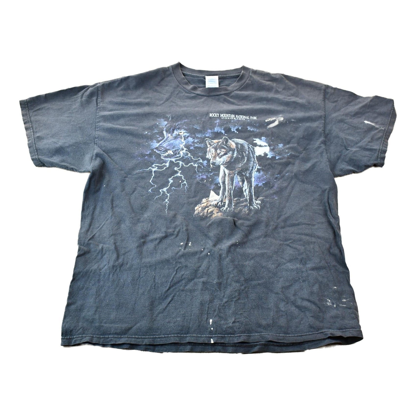 Vintage 1990s Rocky Mountain National Park Colorado Realistic Wolf Single Stitch Graphic T-Shirt Men's XL from propervintagecanada