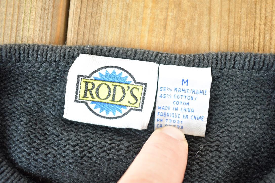 Vintage 1990s Rod's Country Western Knit Rodeo Pattern Cardigan Sweater Women's M from propervintagecanada