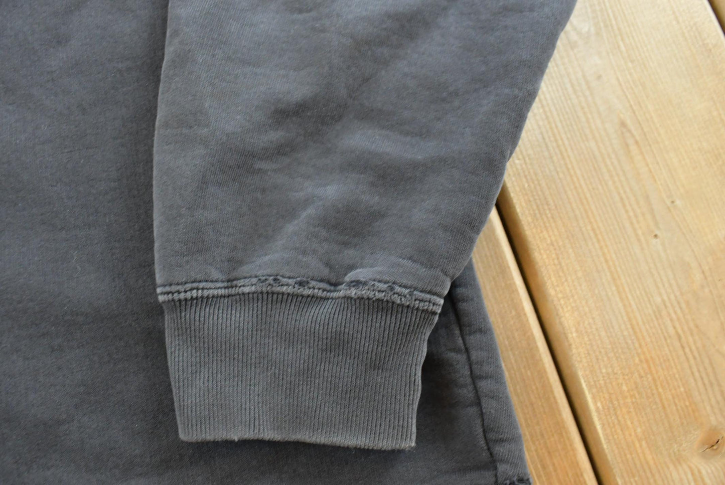 Vintage 1990s Roots Quarter Zip Sweatshirt Men's XL from propervintagecanada