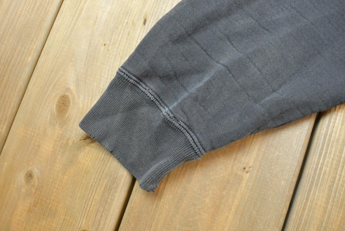 Vintage 1990s Roots Quarter Zip Sweatshirt Men's XL from propervintagecanada