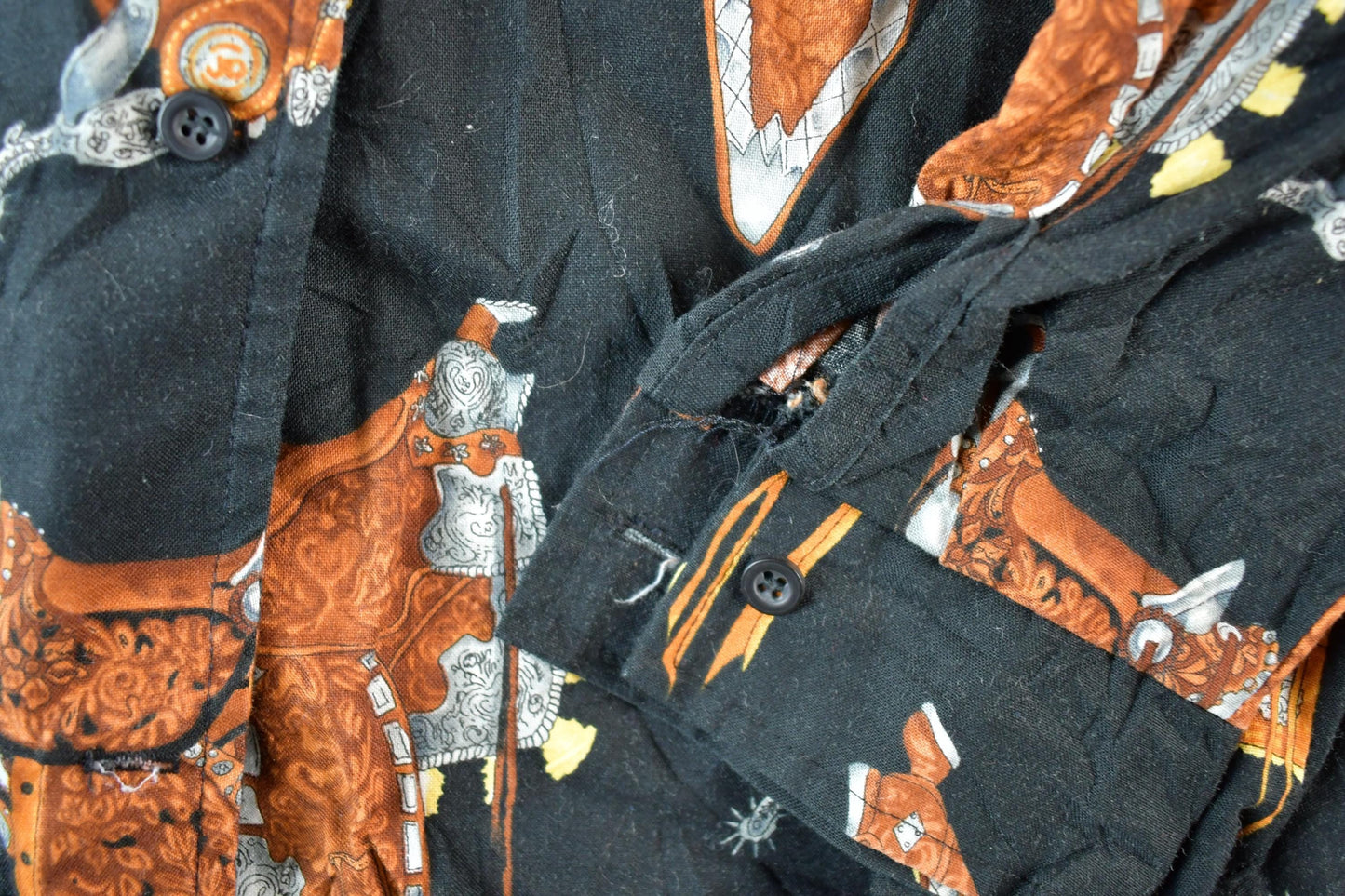 Vintage 1990s Roper Western Button Up AOP Saddle Print Shirt Men's L from propervintagecanada