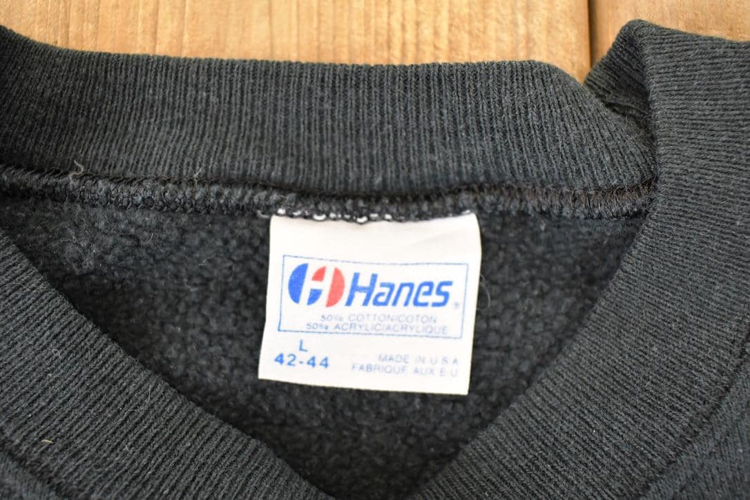 Vintage 1990s Ruff Cut Graphic Print Crewneck Sweatshirt Men's M from propervintagecanada