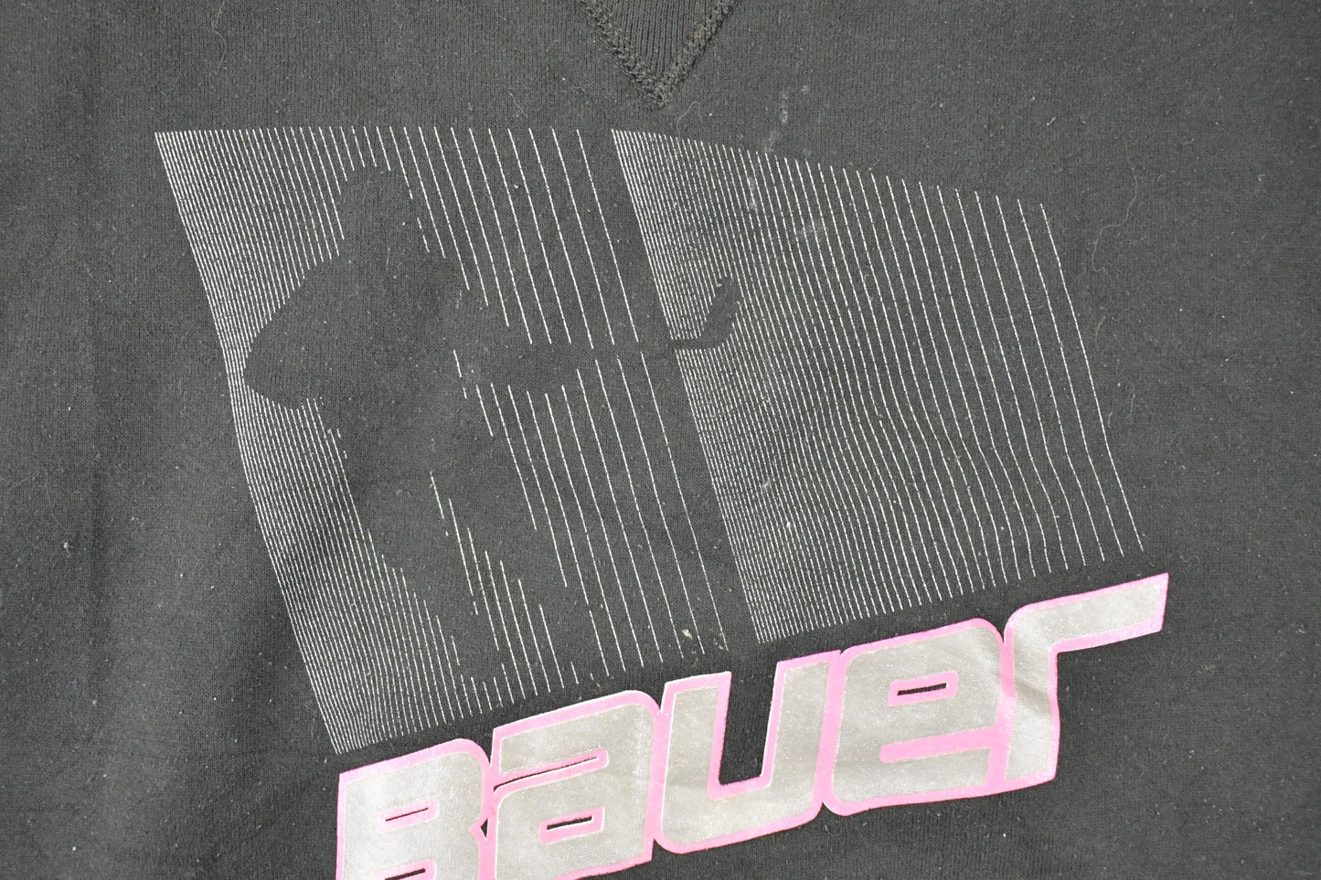 Vintage 1990s Russell Athletic Bauer Hockey Graphic Print Crewneck Sweatshirt Mens M / Made In USA / Vintage Winter Sportswear from propervintagecanada