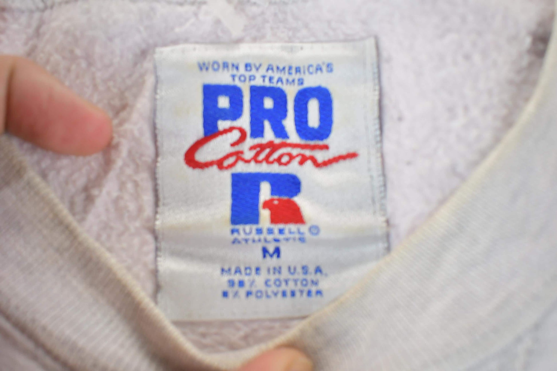 Vintage 1990s Russell Augustana Collegiate Volleyball Crewneck Men's Medium from propervintagecanada