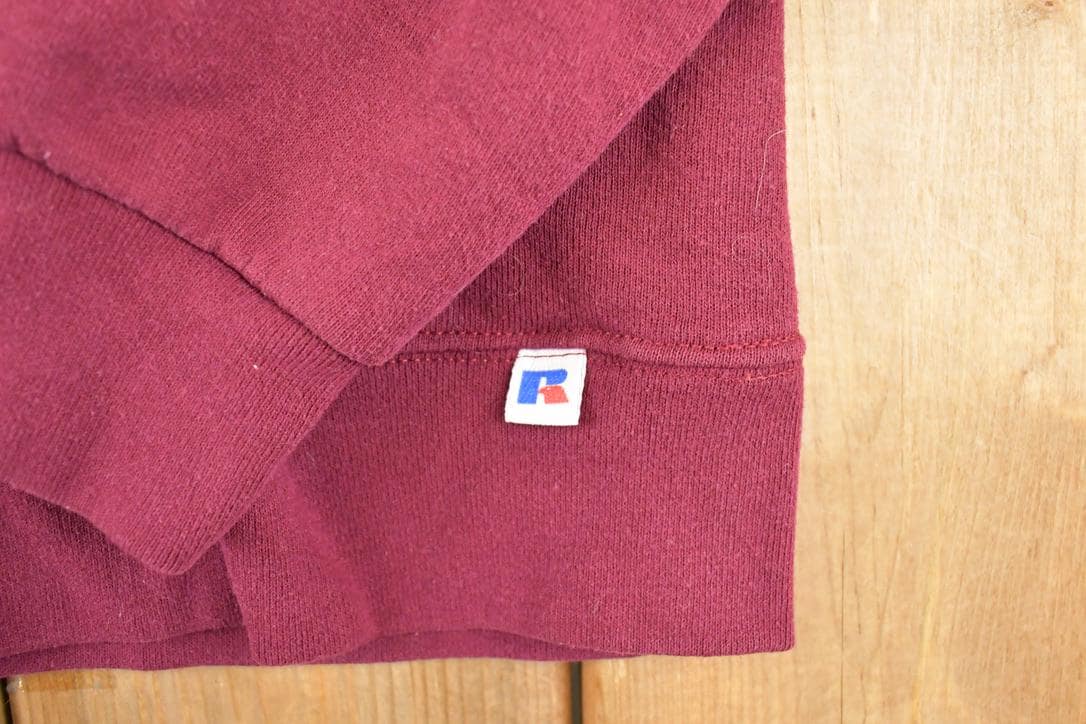 Vintage 1990s Russell Minnesota Embroidered University Crewneck Sweater Womens XL from propervintagecanada