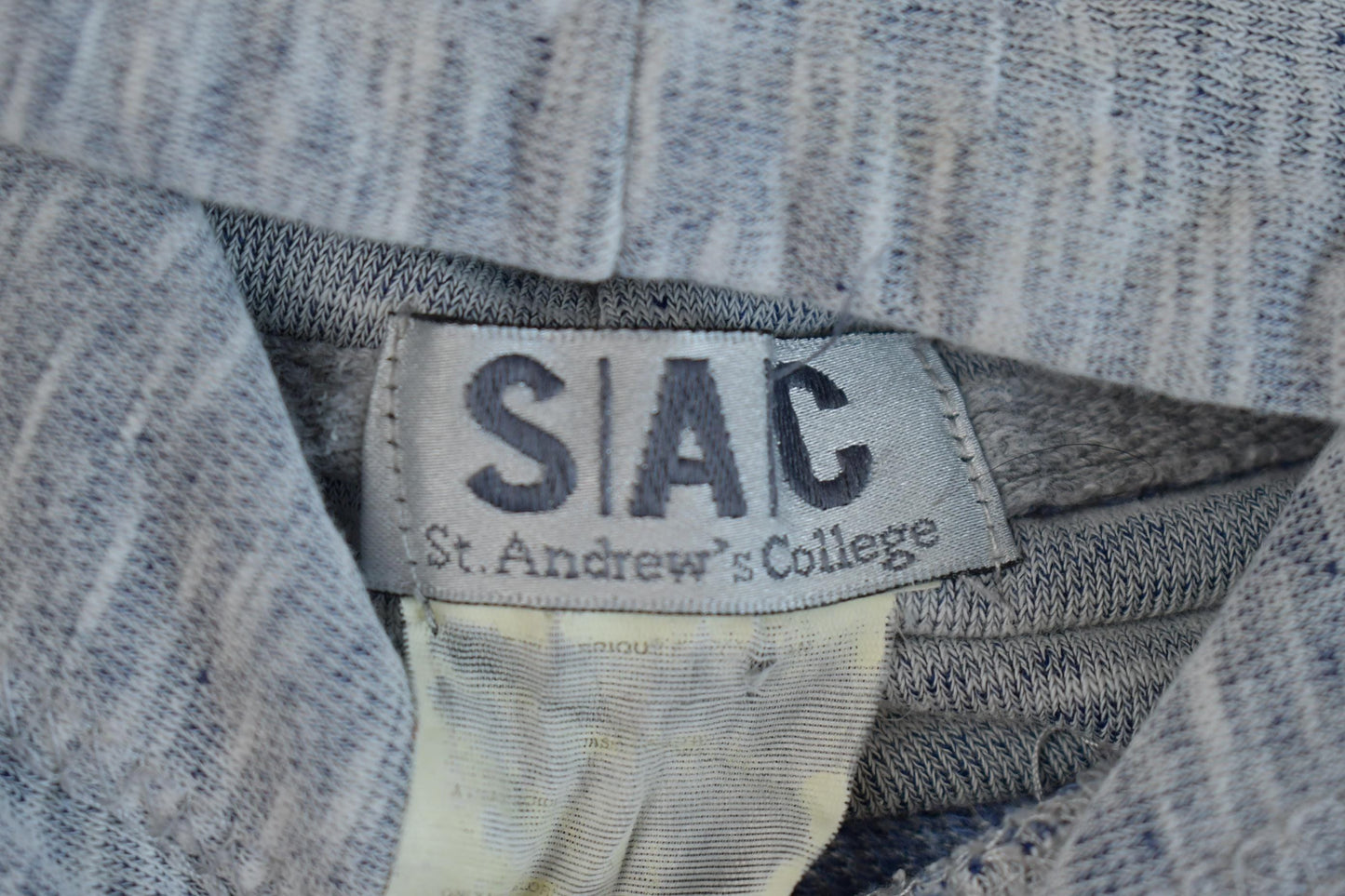 Vintage 1990s Saint Andrew's College Embroidered Hoodie Men's Medium from propervintagecanada