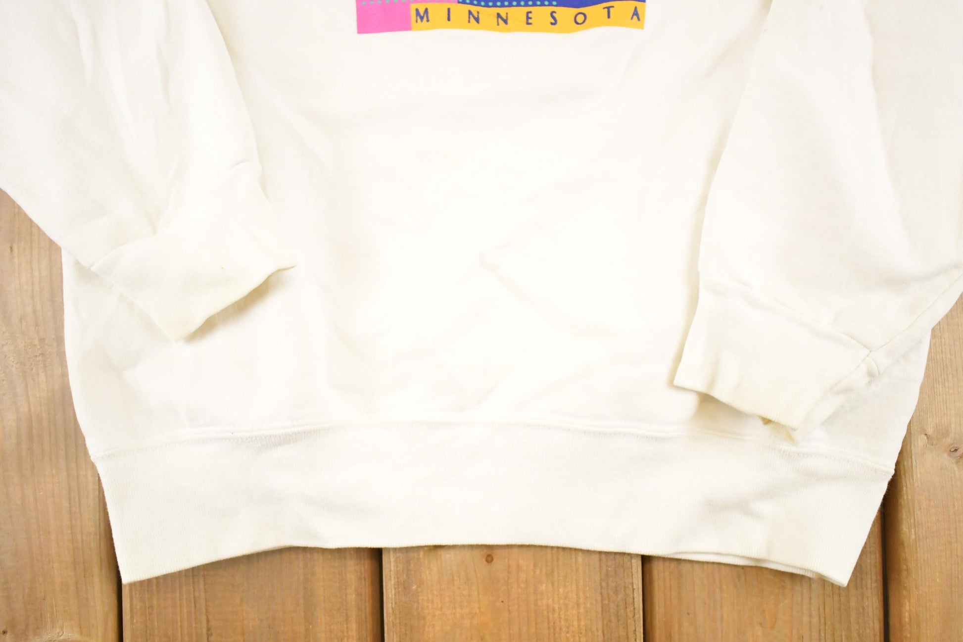 Vintage 1990s Saint Louis County Minnesota Souvenir Crewneck Sweatshirt Men's M from propervintagecanada