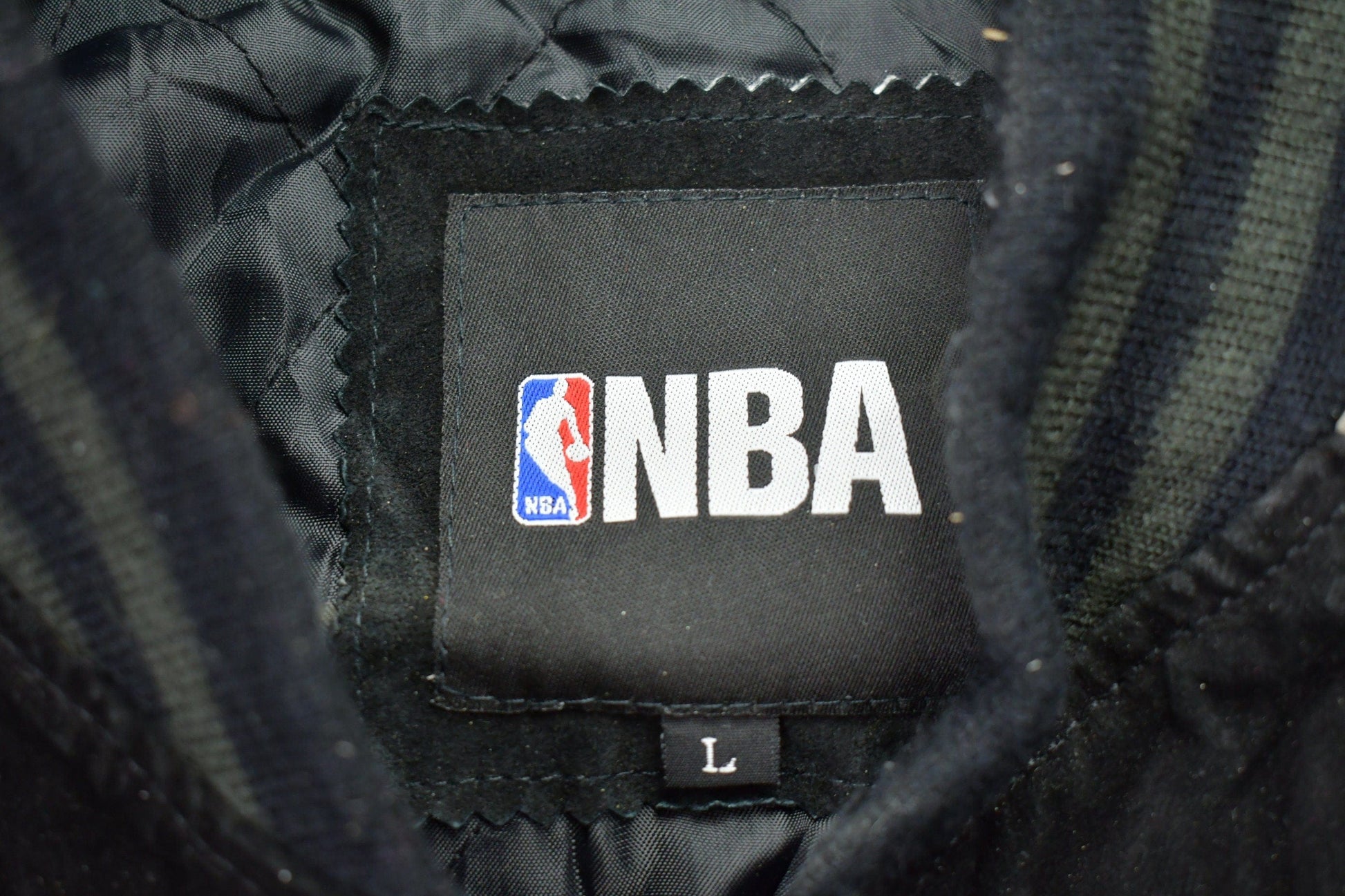 Vintage 1990s San Antonio Spurs NBA Leather Bomber Jacket Men's Large from propervintagecanada