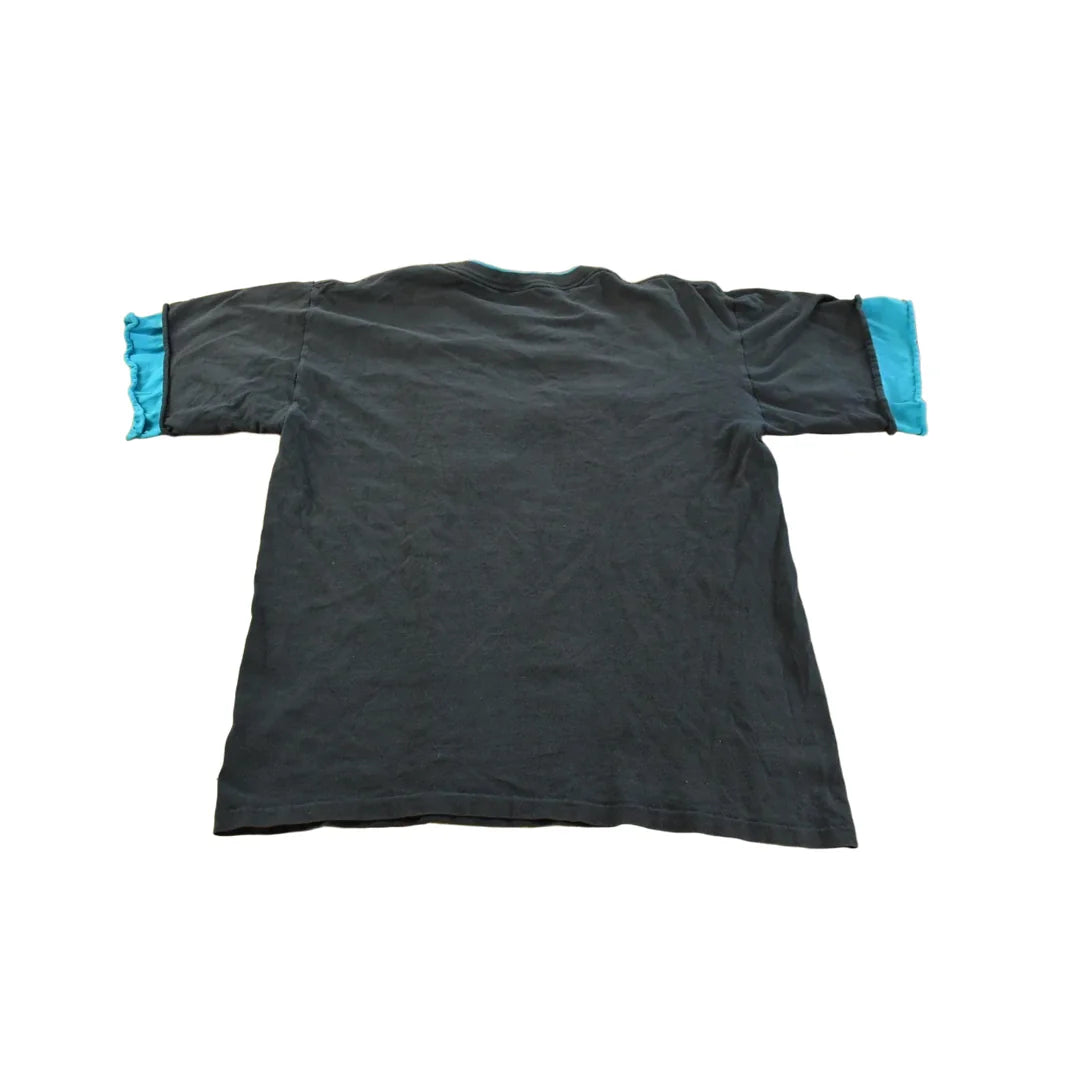 Vintage 1990s San Jose Sharks Hockey Club NHL Graphic T-Shirt Men's L from propervintagecanada