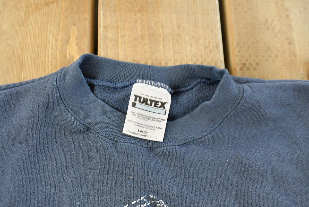 Vintage 1990s Sea World Orca Whale Graphic Crewneck Sweatshirt Men's M from propervintagecanada