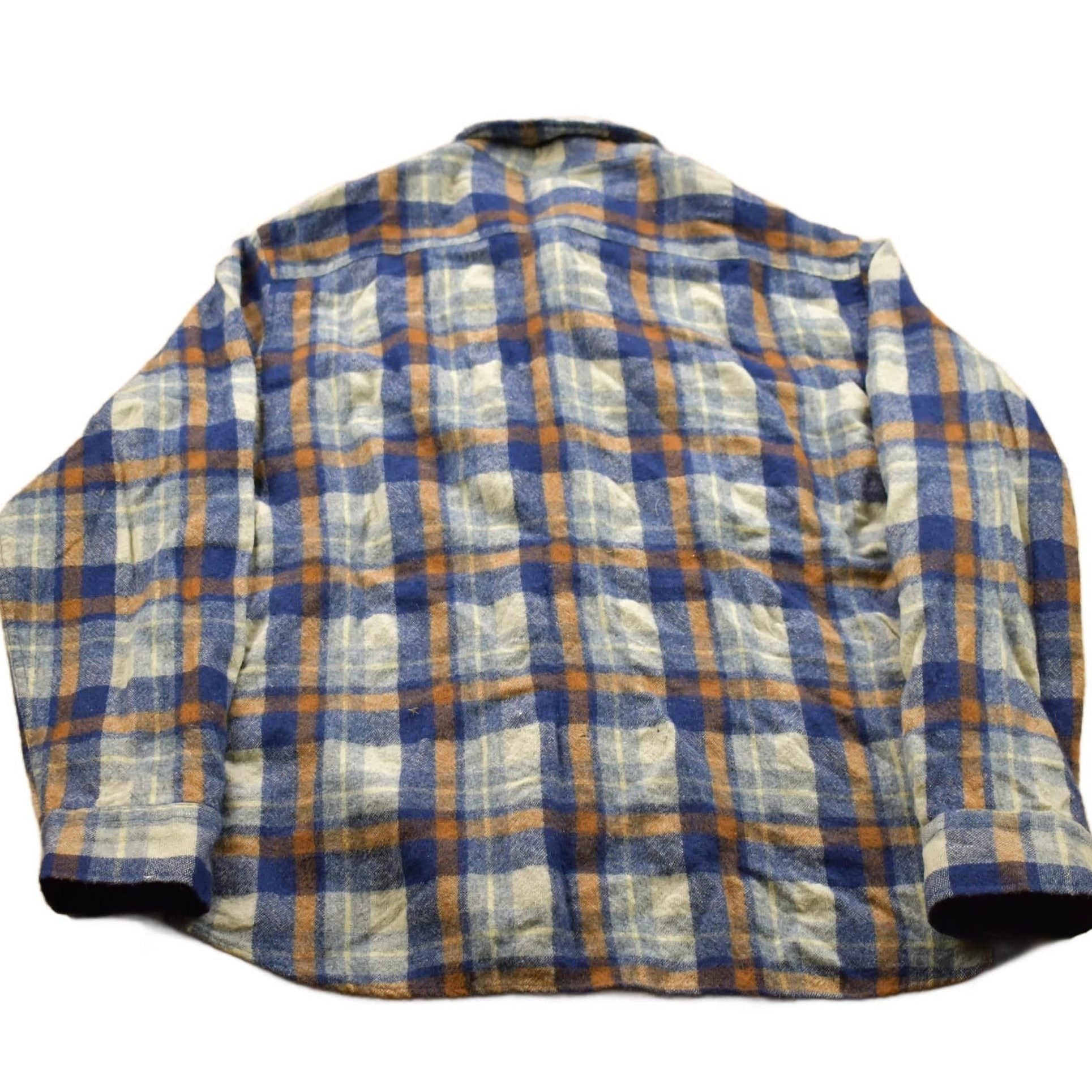 Vintage 1990s Sears Reprocessed Wool Plaid Flannel Button Up Shirt Men's Medium from propervintagecanada