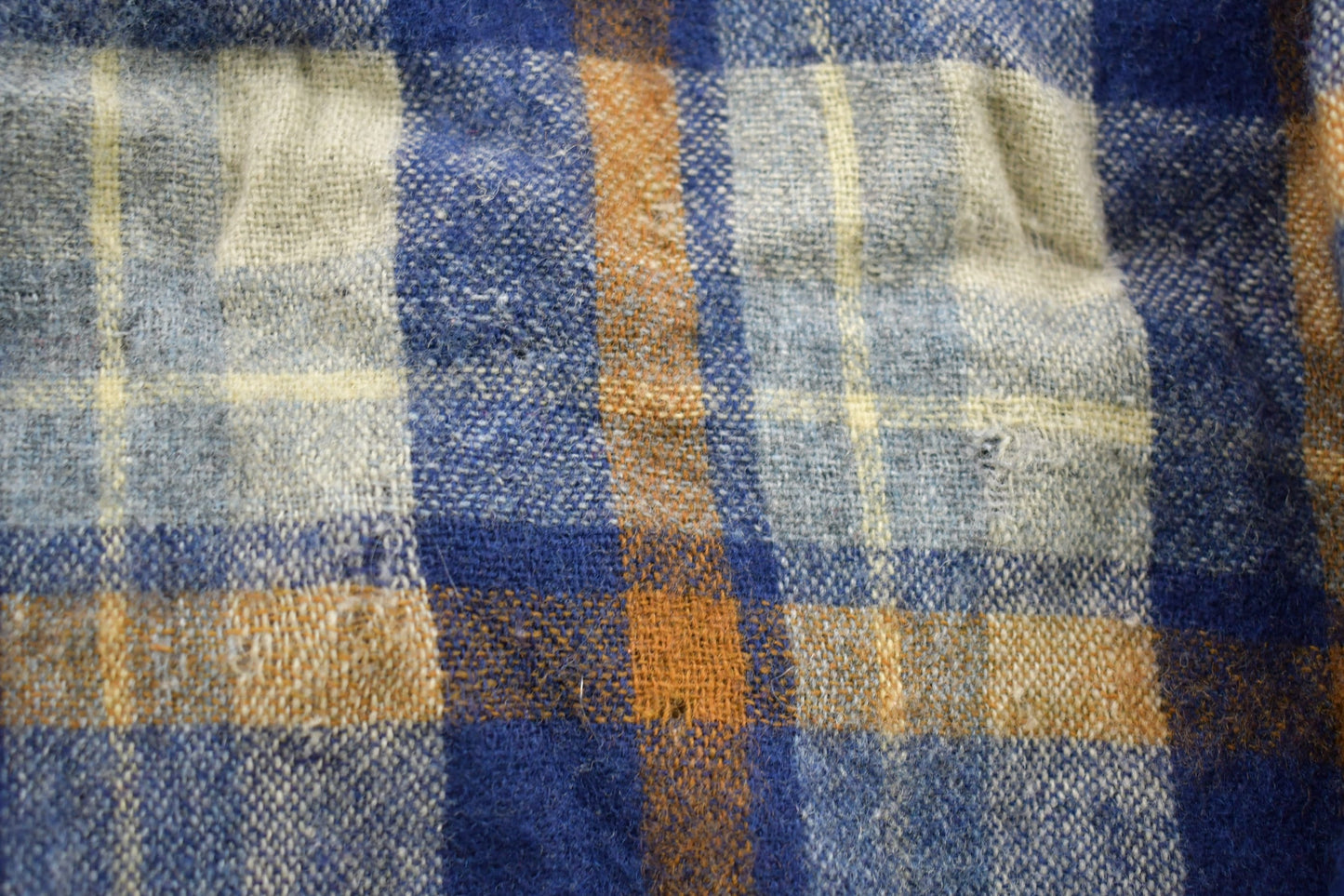 Vintage 1990s Sears Reprocessed Wool Plaid Flannel Button Up Shirt Men's Medium from propervintagecanada
