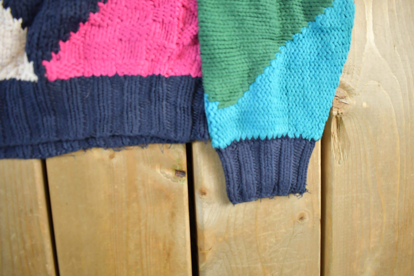 Vintage 1990s Seattle Bench Club Knit Abstract Pattern Crewneck Sweater Womens Large from propervintagecanada