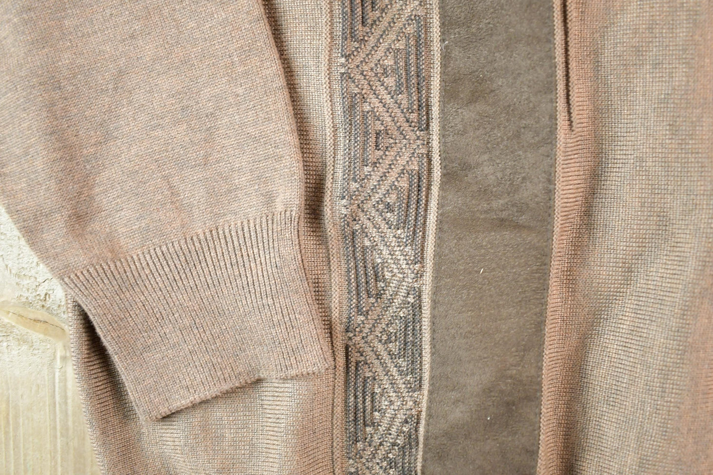 Vintage 1990s Sergio Louis Italy Knit Abstract Pattern Crewneck Sweater Mens L from propervintagecanada