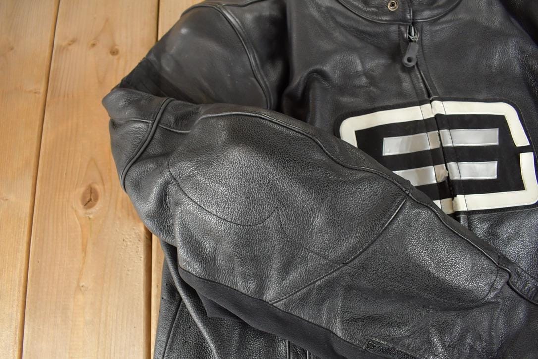 Vintage 1990s SHIFT Leather Motorcycle Jacket Men's 2XL from propervintagecanada