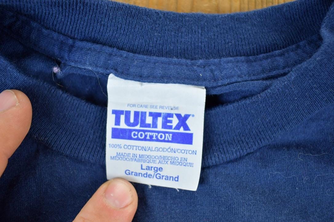 Vintage 1990s Show Me The Money Souvenir Single Stitch Graphic Print T-Shirt Men's Large from propervintagecanada