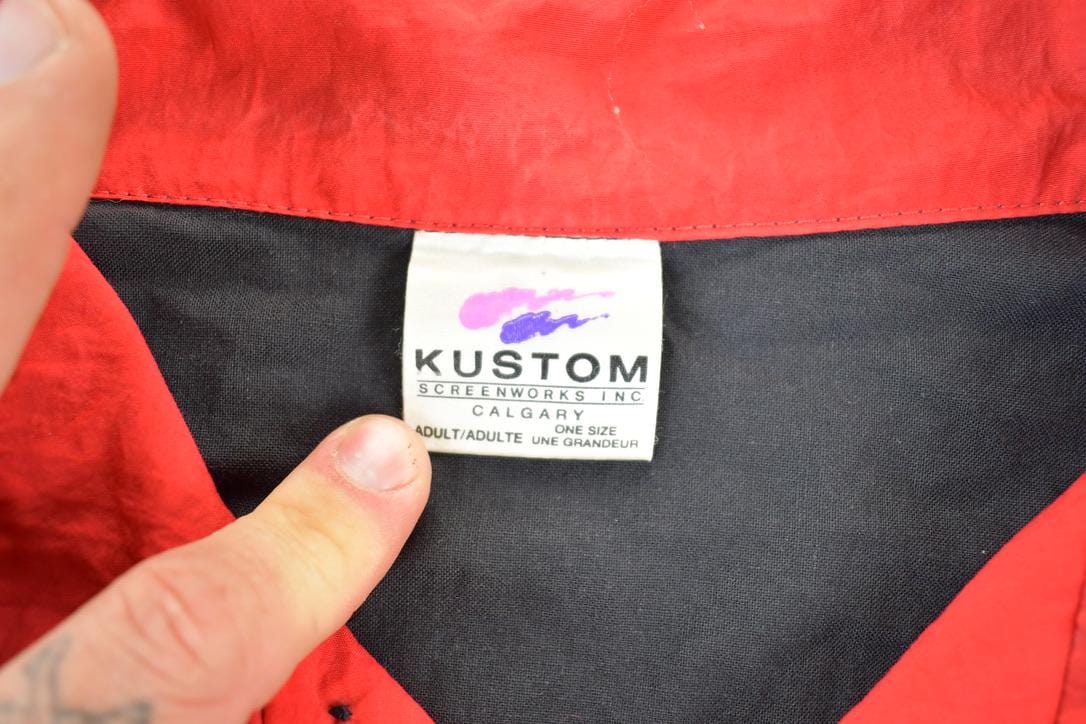 Vintage 1990s Sidney BC Canada Souvenir Single Stitch Graphic Print Long Sleeve Shirt from propervintagecanada