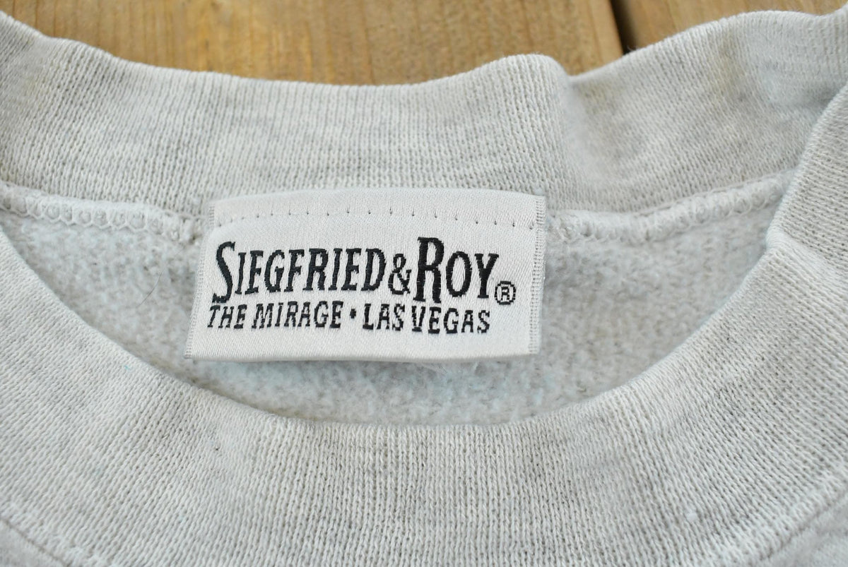 Vintage 1990s Siegfried & Roy At The Mirage Promotional Souvenir Crewneck Sweatshirt Men's L / Las Vegas Casino / 90s Streetwear from propervintagecanada