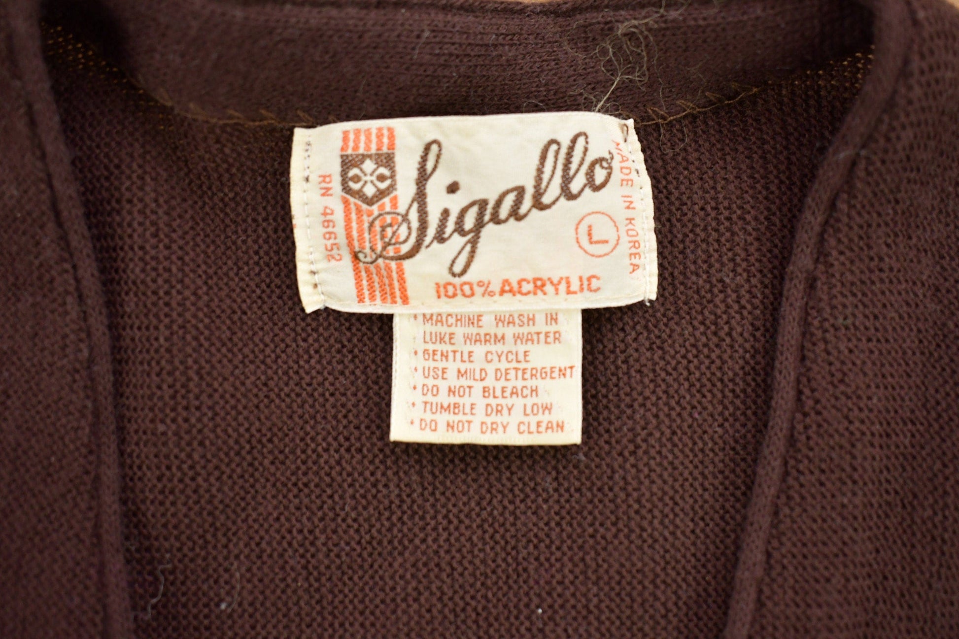 Vintage 1990s Sigallo Knitted Cardigan Sweater Men's M from propervintagecanada