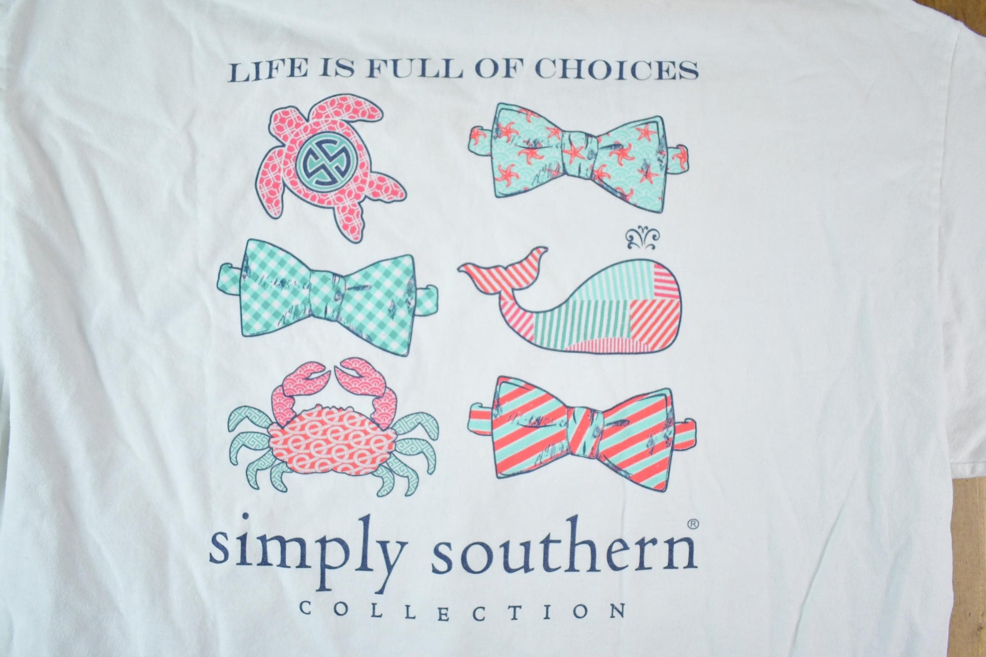 Vintage 1990s Simply Southern Animal Graphic T-Shirt Men's XL from propervintagecanada