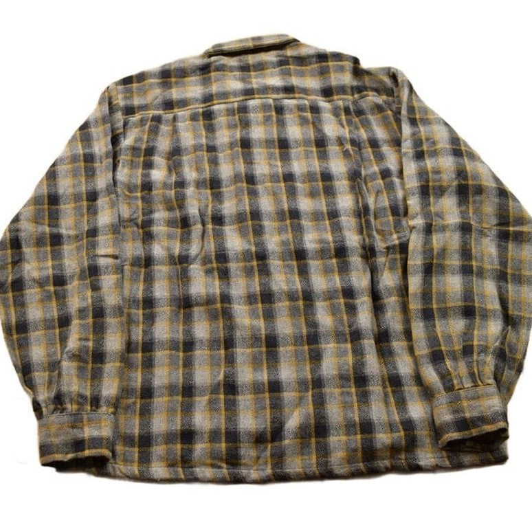 Vintage 1990s Single Needle Wool Plaid Flannel Button Up Shirt Men's Medium from propervintagecanada