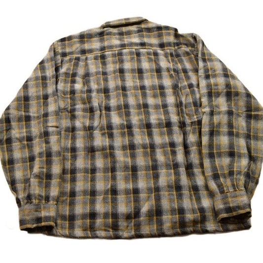 Vintage 1990s Single Needle Wool Plaid Flannel Button Up Shirt Men's Medium from propervintagecanada