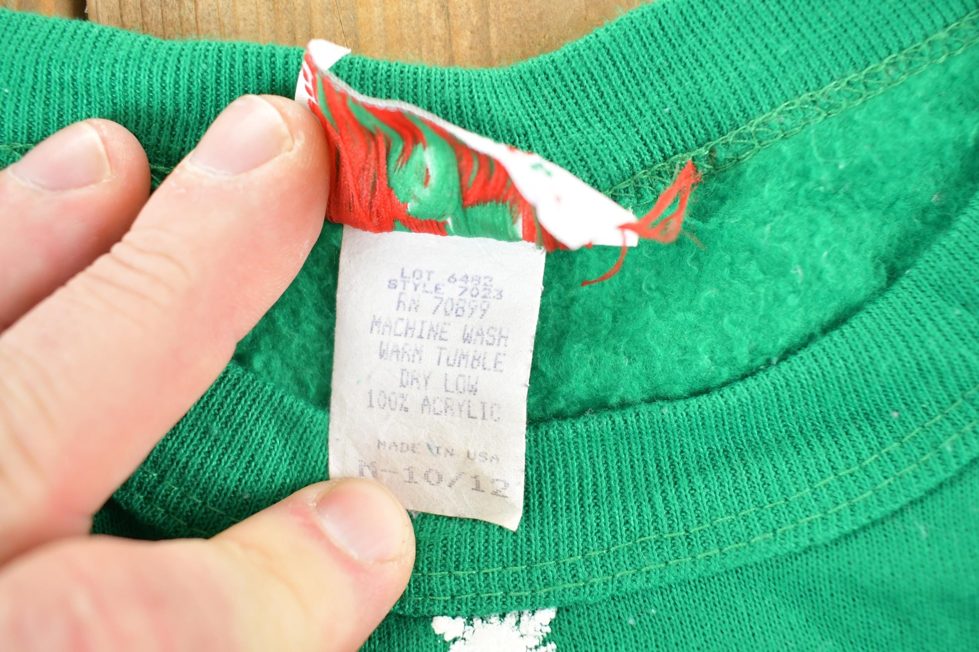 Vintage 1990s Skiing Santa AOP Crewneck Sweatshirt Youth L Men's Small from propervintagecanada