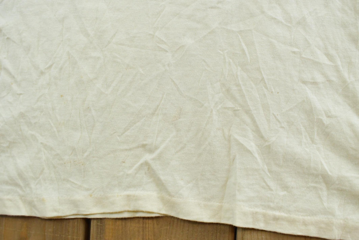 Vintage 1990s Smith College Logo T-Shirt Men's S from propervintagecanada