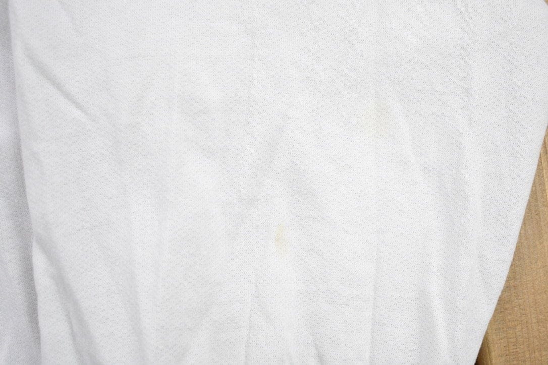 Vintage 1990s Smokey Mountains Gatlinburg Tennessee Crewneck Sweatshirt Men's Small from propervintagecanada