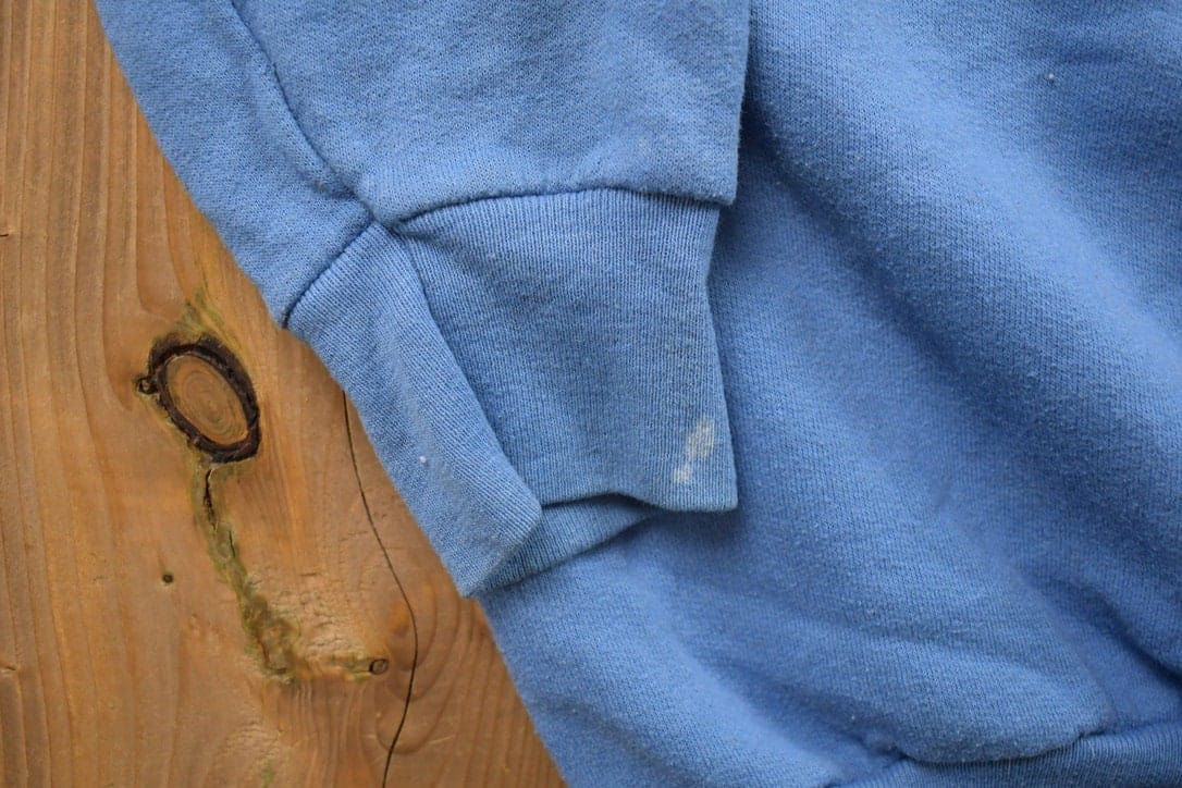 Vintage 1990s Snowman Theme Crewneck Sweater Men's Large from propervintagecanada