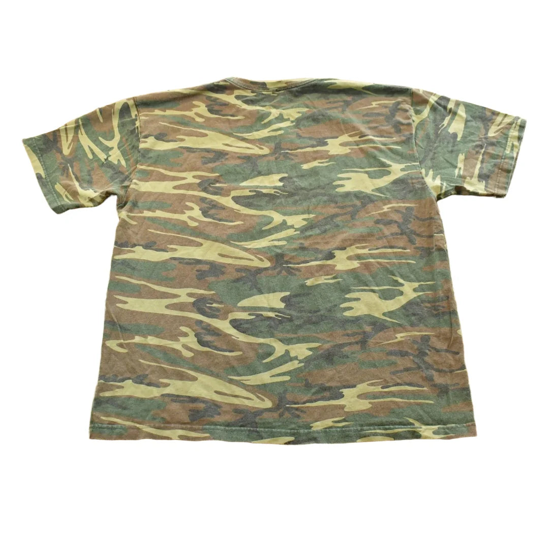 Vintage 1990s South Dakota Sioux Falls Camo Short Sleeve T-Shirt Mens XL from propervintagecanada
