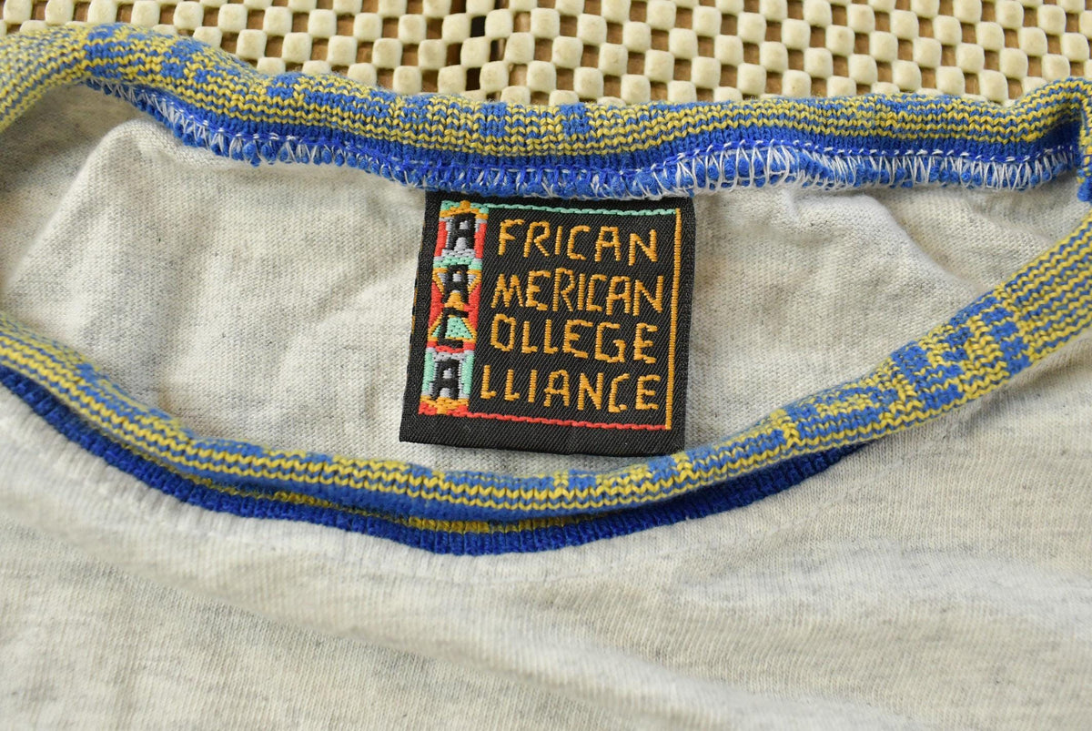 Vintage 1990s Southern University Collegiate T-Shirt Men's XL from propervintagecanada