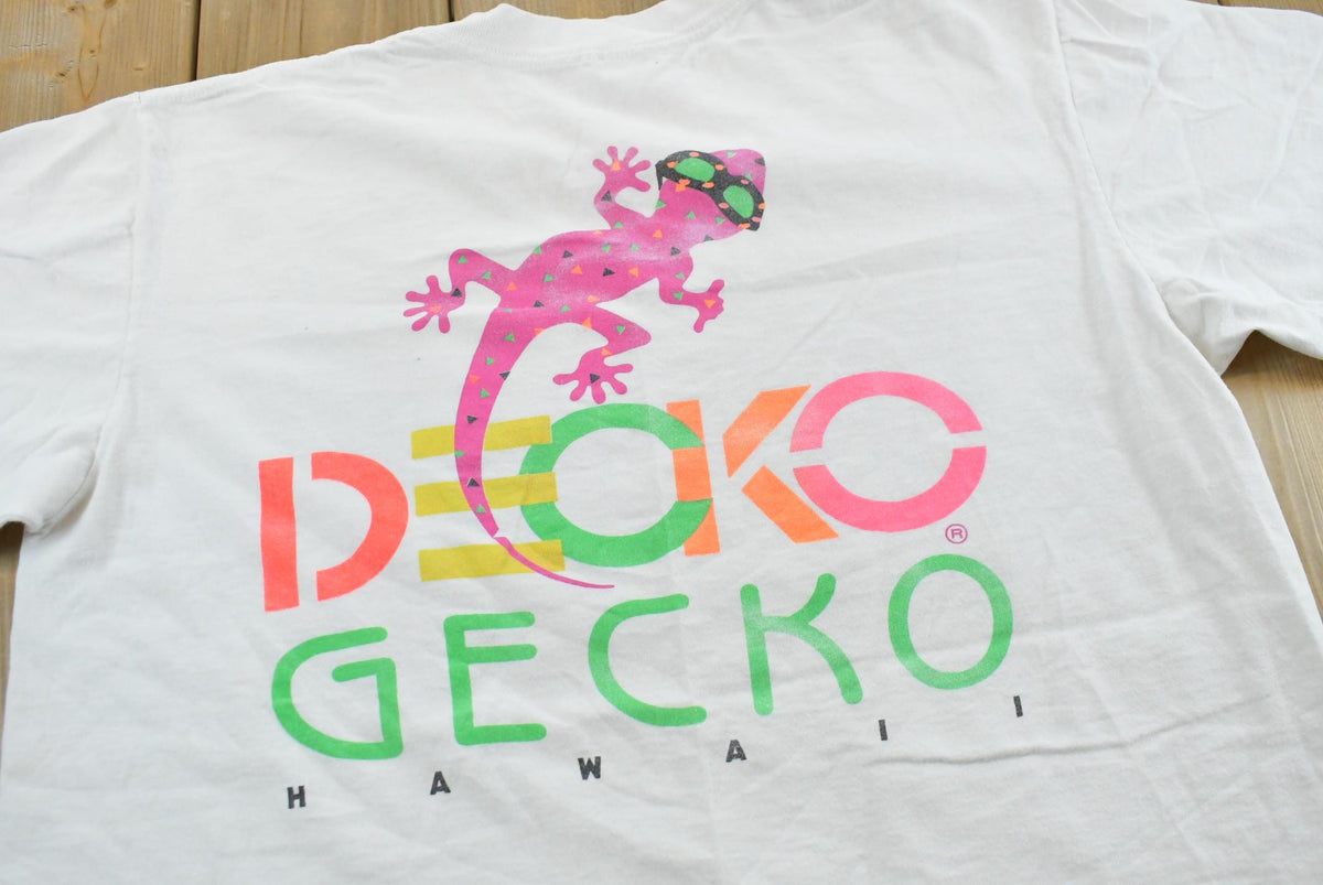 Vintage 1990s Souvenir Hawaii Gecko Decko Travel T-Shirt Men's L from propervintagecanada