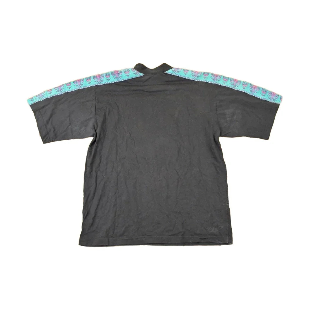 Vintage 1990s Souvenir Surfing Travel T-Shirt Men's M from propervintagecanada