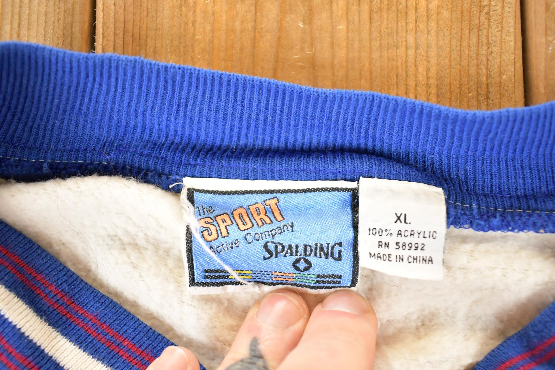 Vintage 1990s Spalding MLB Striped Full Zip Crewneck Sweatshirt Men's L from propervintagecanada