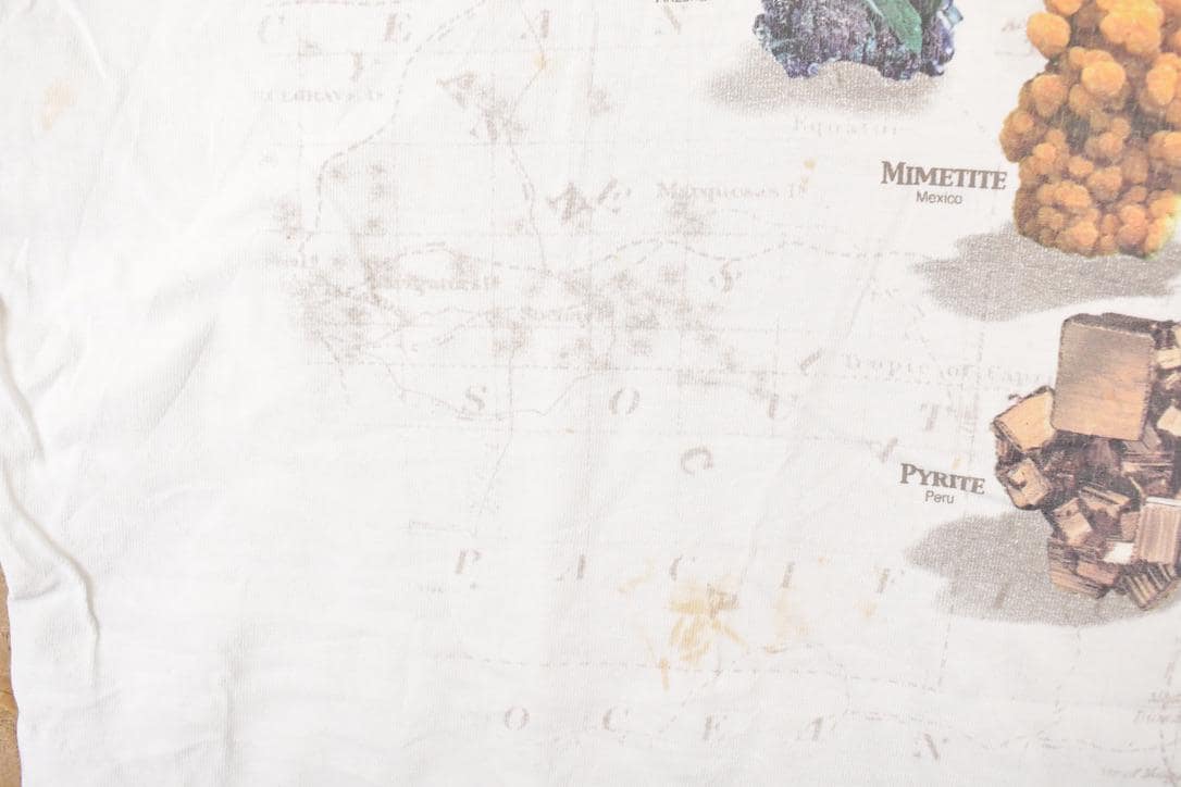 Vintage 1990s Special Crystals Mystic FAB Souvenir Travel T-Shirt Women's XL from propervintagecanada