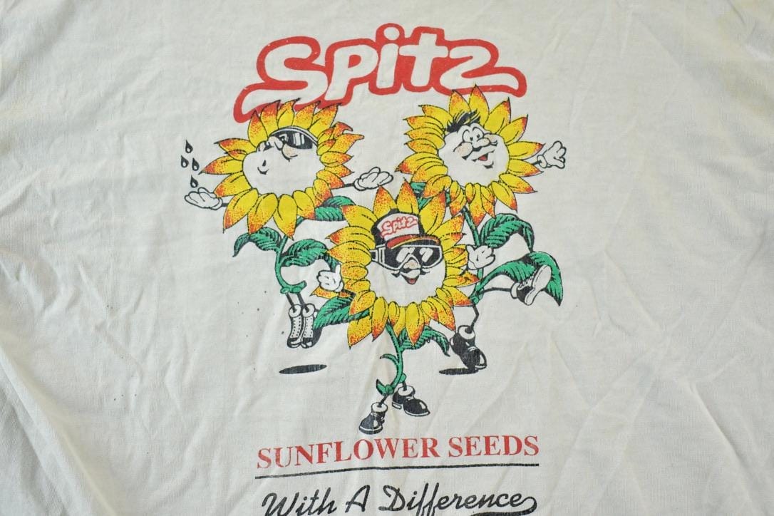 Vintage 1990s Spitz Souvenir Single Stitch Graphic Print T-Shirt Men's Large from propervintagecanada