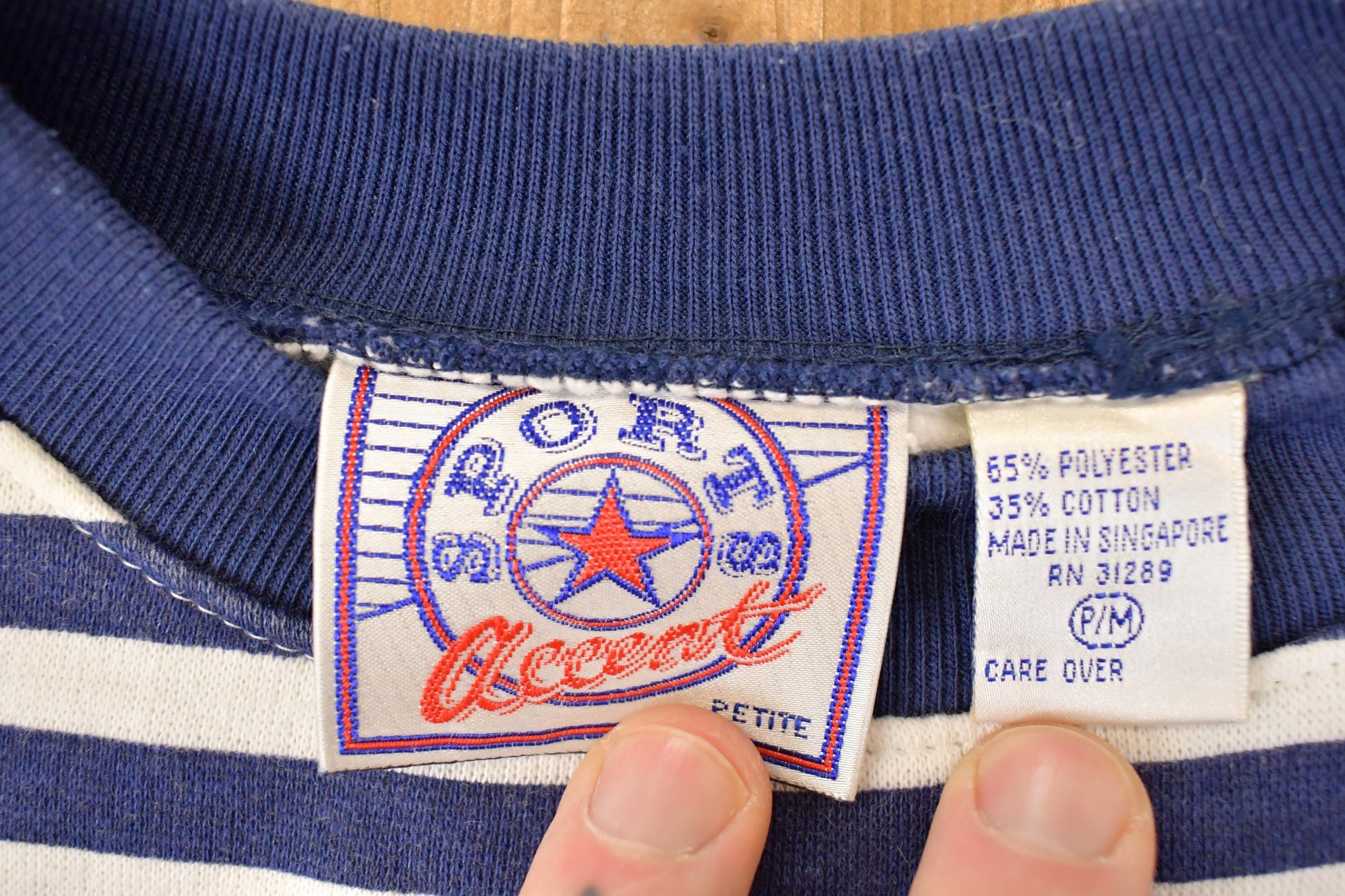 Vintage 1990s Sports Accent Embroidered Nautical Crewneck Sweatshirt Men's PM from propervintagecanada