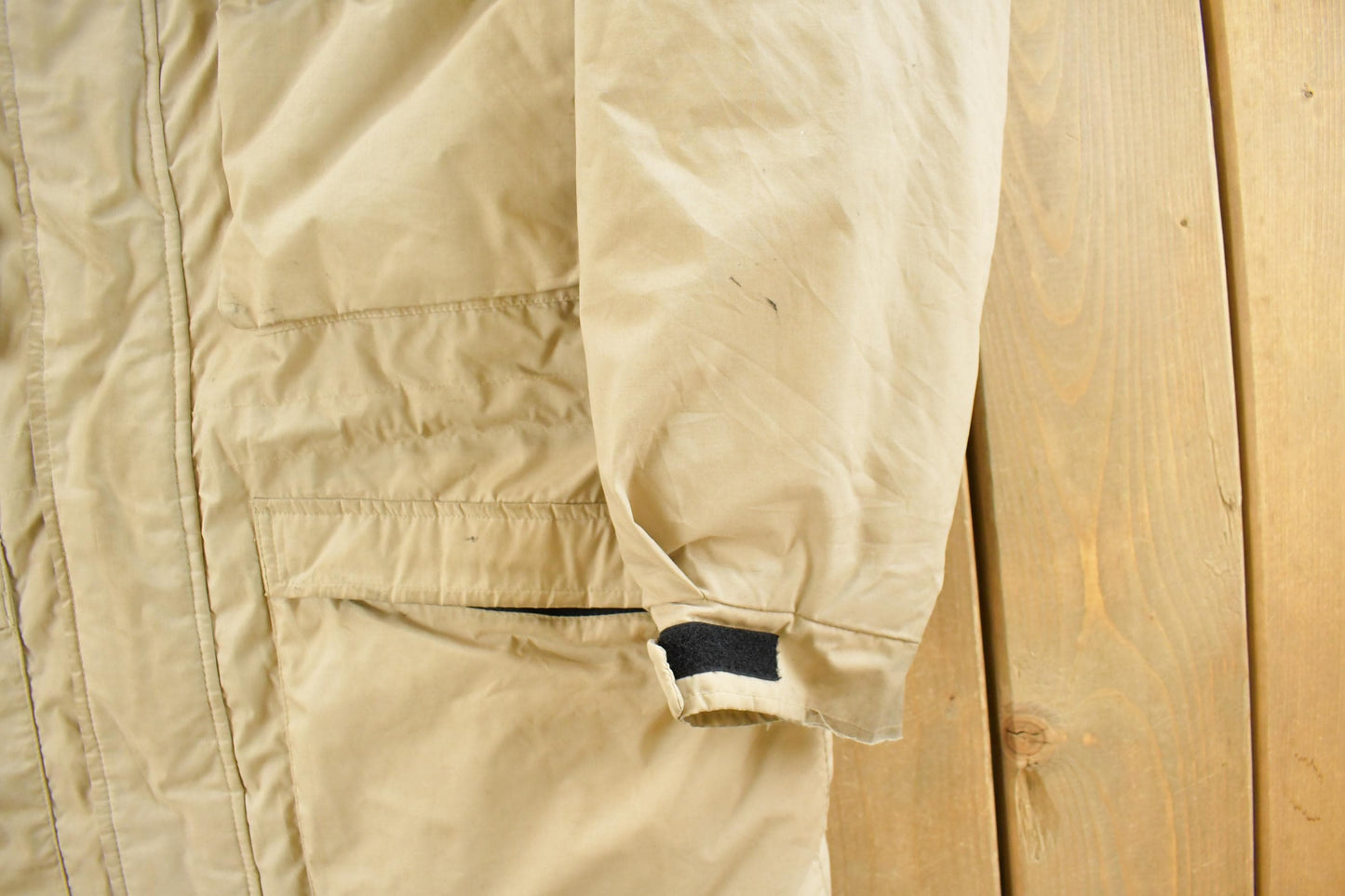 Vintage 1990s St. John's Bay Insulated Hooded Jacket Men's Medium from propervintagecanada