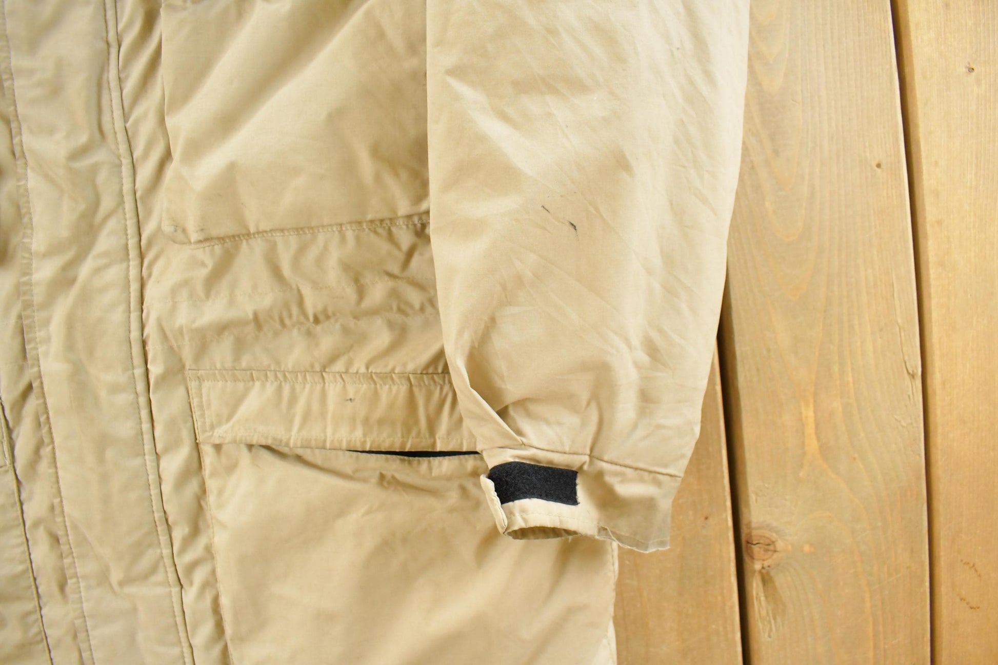 Vintage 1990s St. John's Bay Insulated Hooded Jacket Men's Medium from propervintagecanada